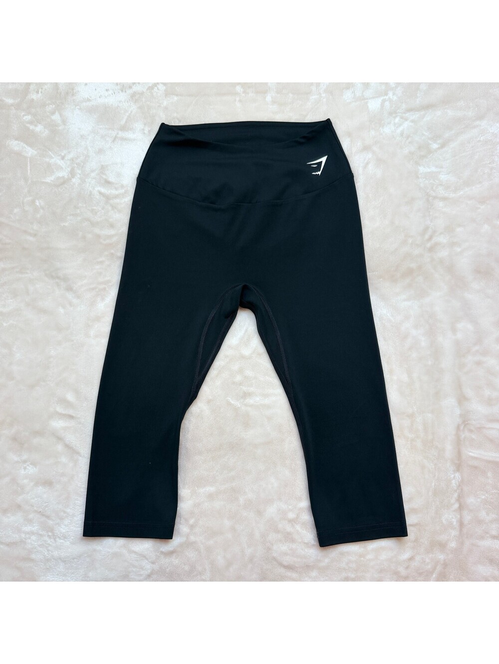 Gymshark Cropped Leggings High Waisted Black Capri Activewear Size M